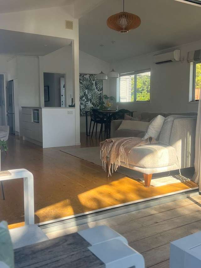 4 Pavola Grove Glenfield_4