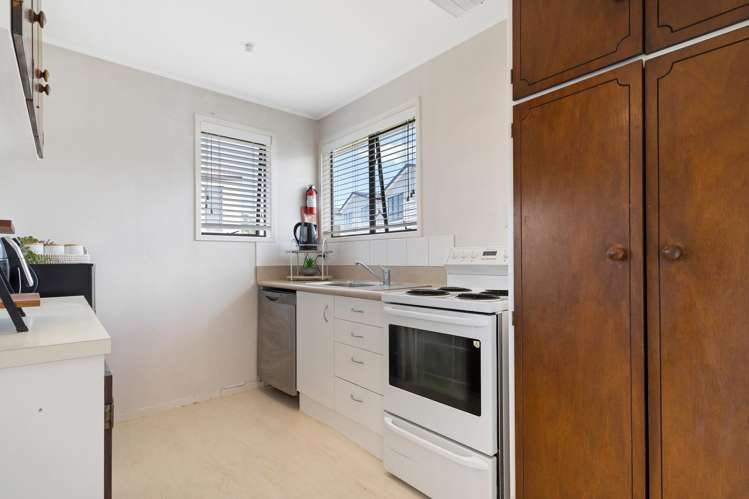 30 Granville Drive Massey_14