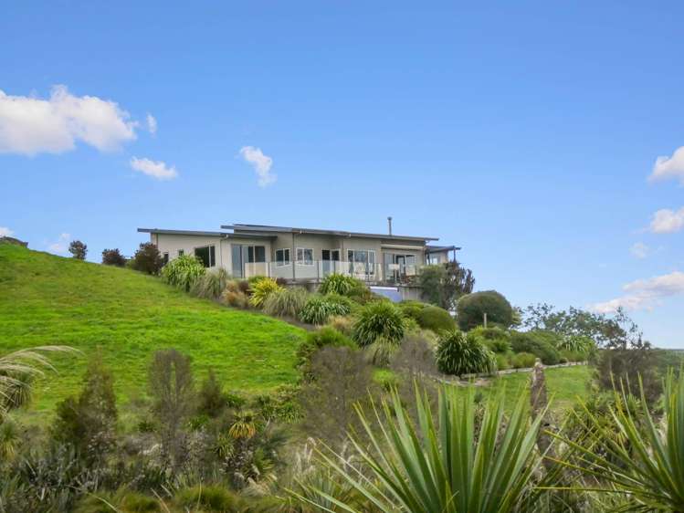 12 Lake View Place Fairhall_46