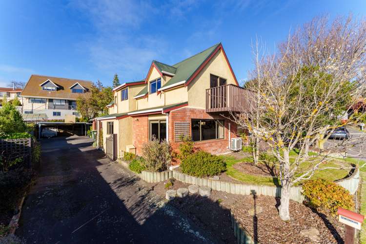 66 Kinmont Crescent_0