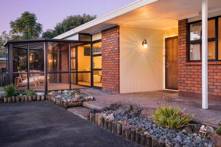 6 Austen Place Leamington_26