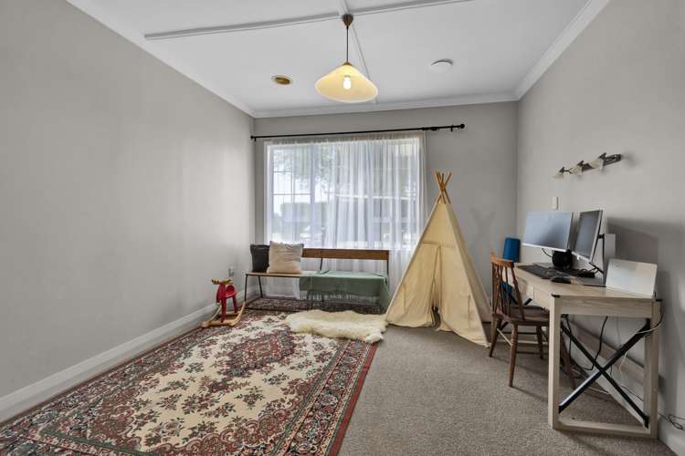 1048 Normanby Road Manaia_13