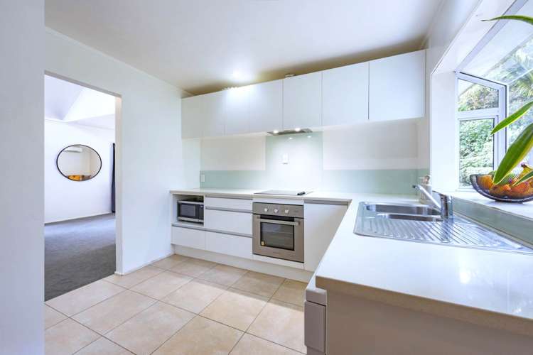 145 Woodlands Park Road Titirangi_8