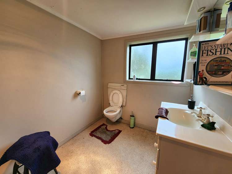 406 Taylorville Road Coal Creek_9