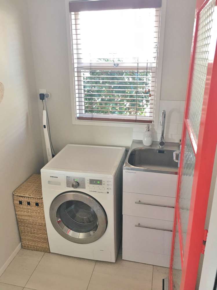 2/35 Rangitoto Terrace Milford_12