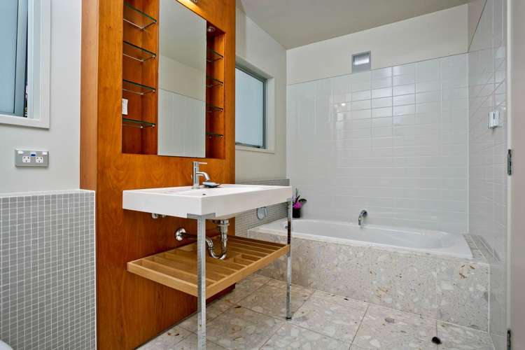 36 Lake View Road Takapuna_28