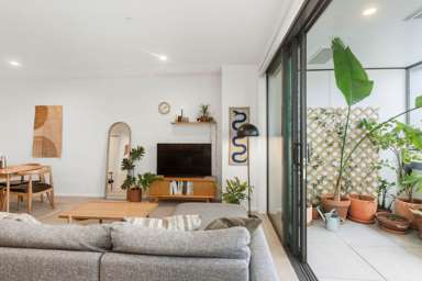 103/6 Waikumete Road_4