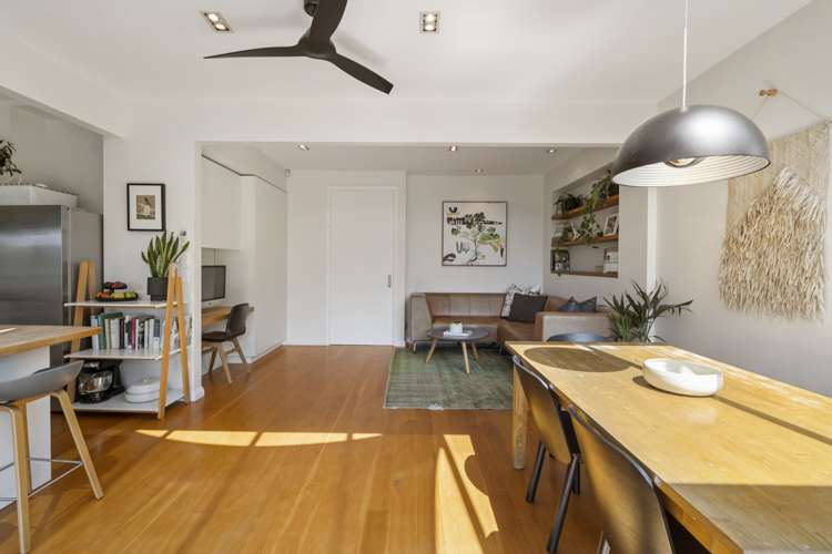 7 Niccol Avenue Narrow Neck_8