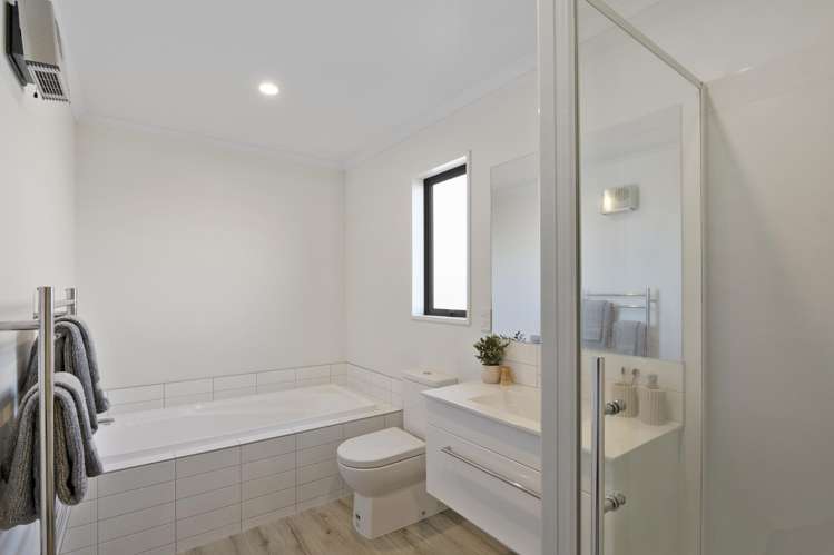 44 William Dawson Crescent Wigram_14