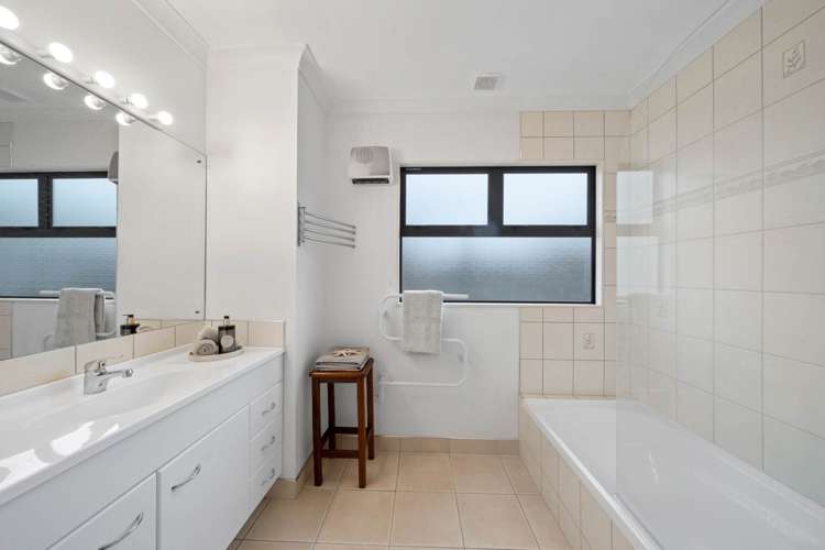 1A Stembridge Avenue Pukekohe_13