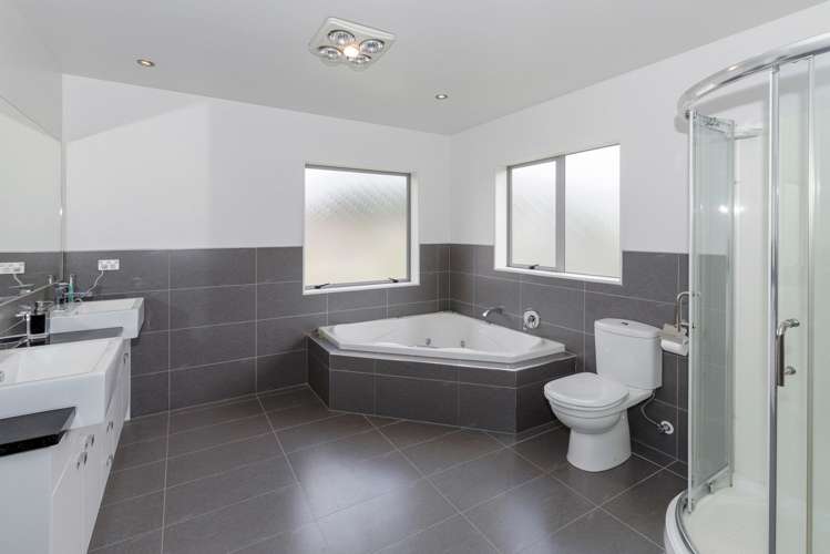 65 Lake Panorama Drive Henderson_18