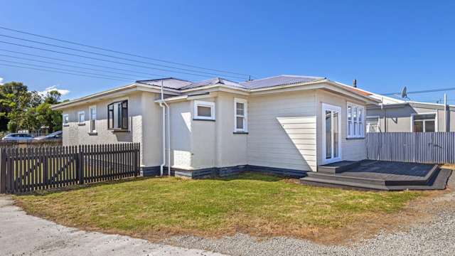 73 De Lautour Road Inner Kaiti_2