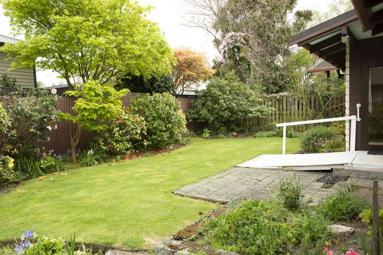 2/257 Cameron Street Ashburton_14