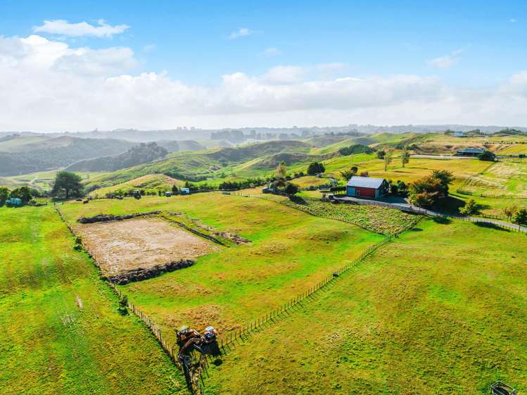 216 Kawakawa Road Kinloch_30