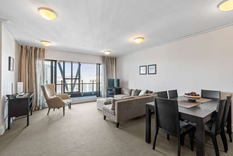 17d/12 Bolton Street Wellington Central_2