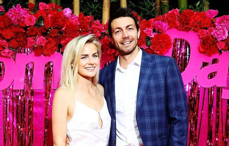 Art and Matilda Green were back in the headlines when they put their villa on the market, but other houses piqued buyer interest this year. Artwork / Beth Walsh