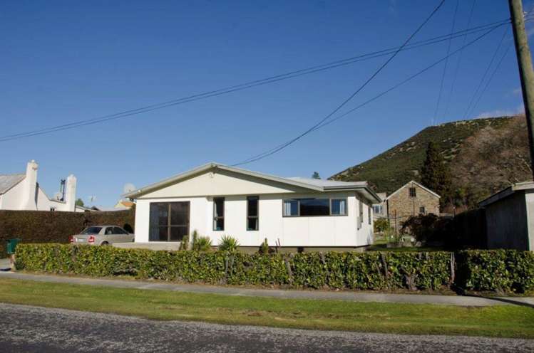 85 Cheviot Street Roxburgh_12