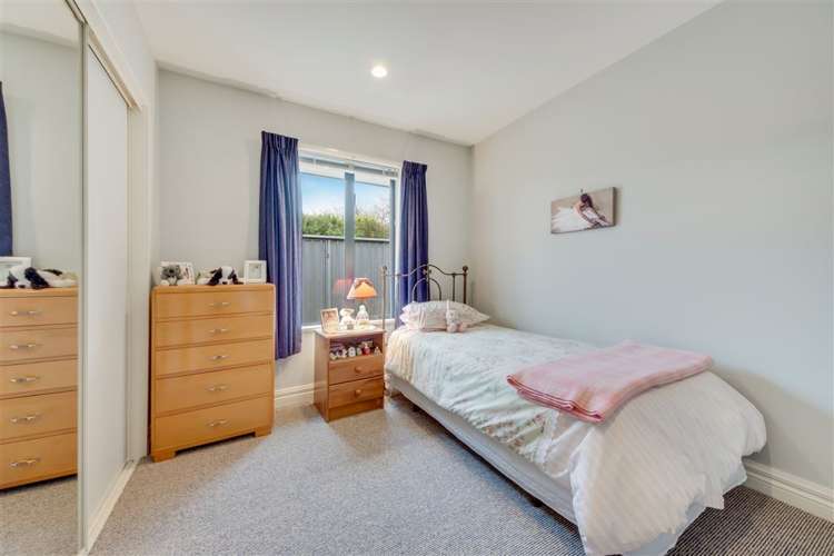 28 John Morel Place Parklands_17