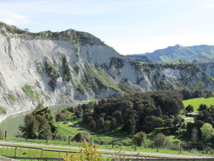 170 Ruahine Road Mangaweka_8