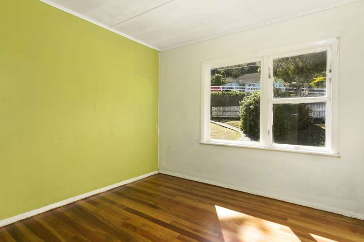 84 Coast Road Wainuiomata_9