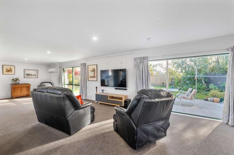 69 Inkerman Street Renwick_10