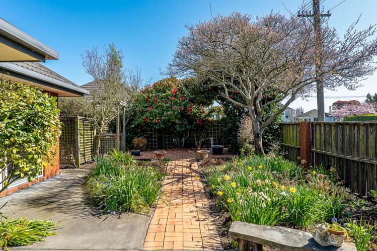 23 Wittys Road Avonhead_18