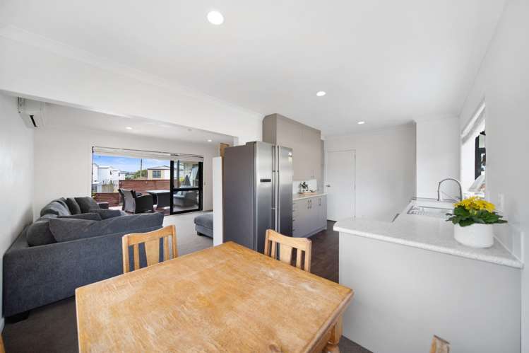 2/28 Christmas Road Manurewa_5