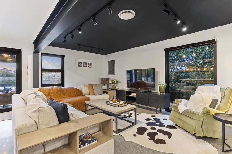 172 Bleakhouse Road Mellons Bay_10