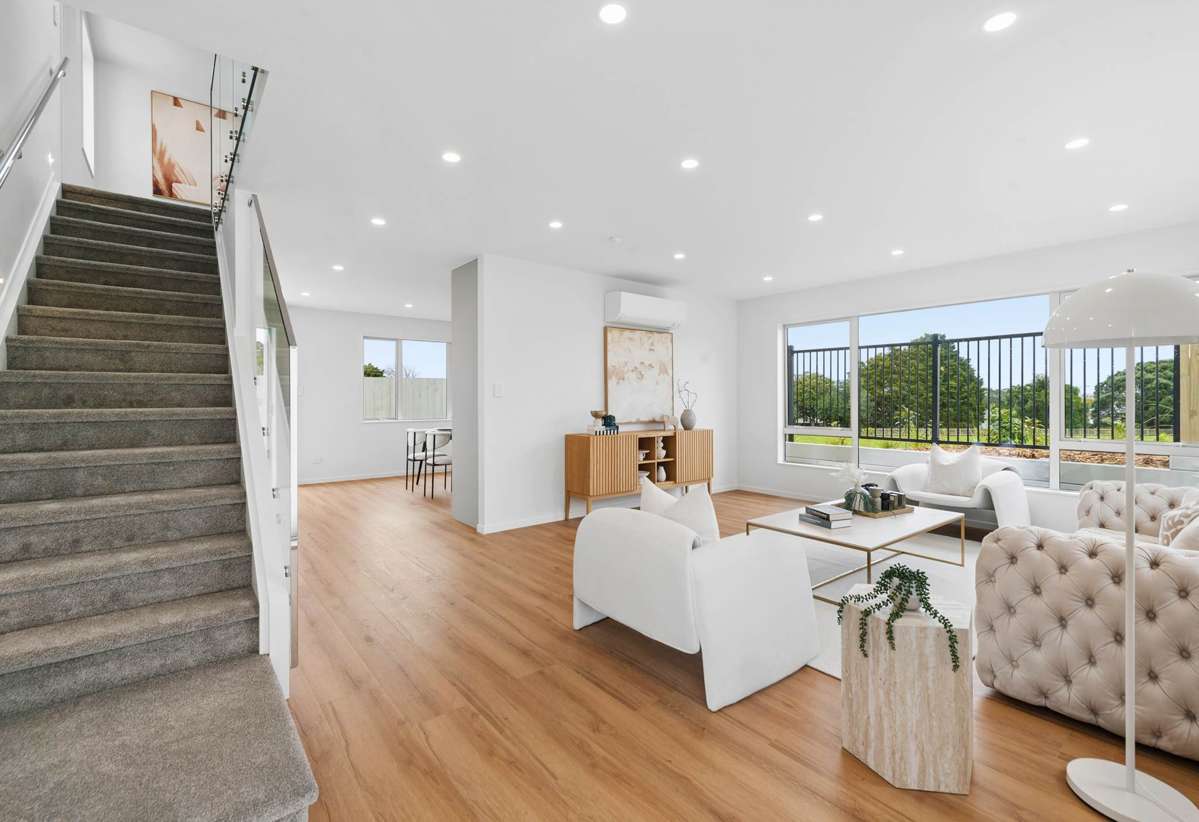 32 Glennandrew Drive_2