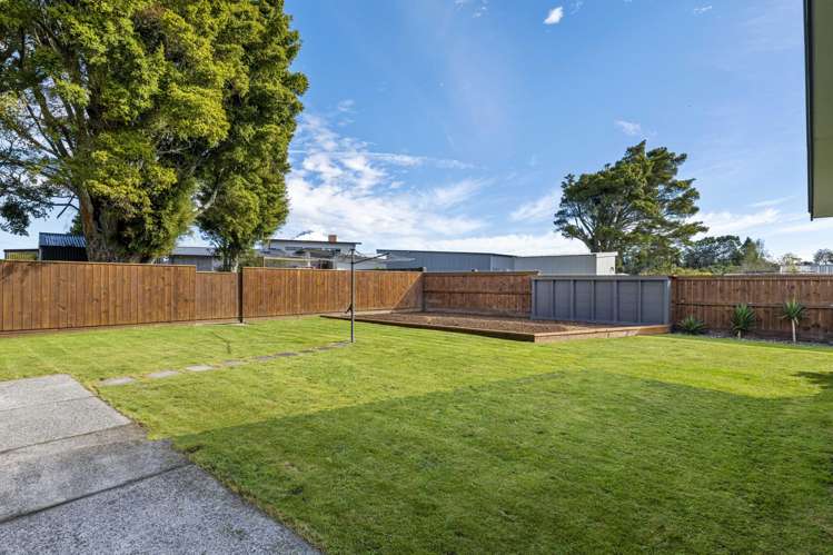 135 Brecon Road Stratford_25