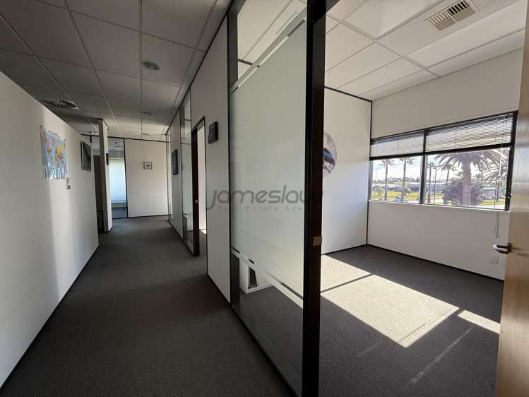 Office J/277 Te Irirangi Drive Flat Bush_3
