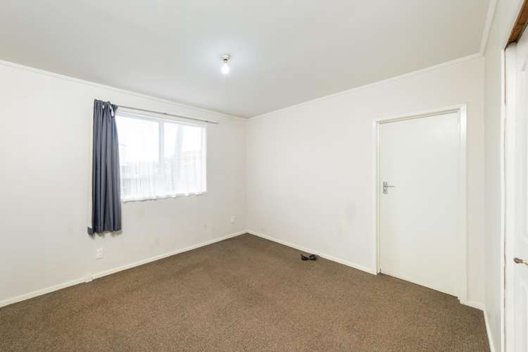 17 Bodi Place Te Atatu South_7
