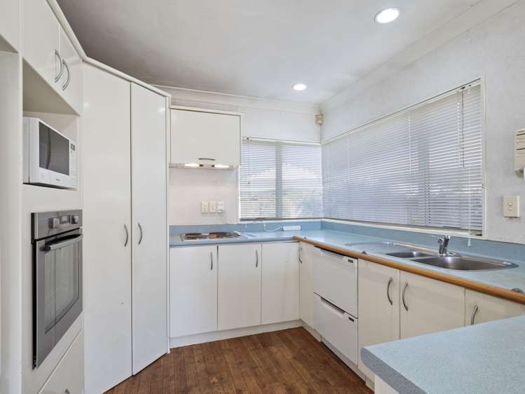 2/39 West Fairway Golflands_11