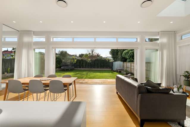 7 Huntingtree Avenue Sandringham_2