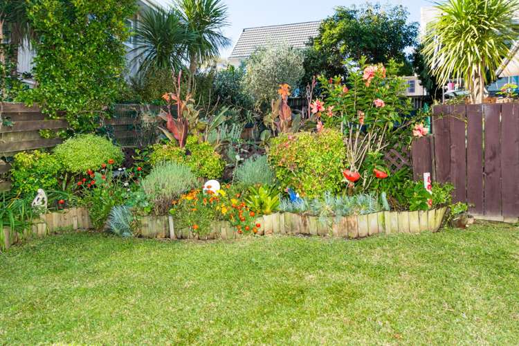 1/18 Tamahere Drive Glenfield_20