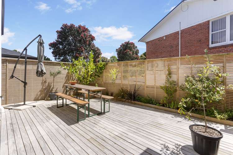 35a Noall Street Te Atatu Peninsula_17