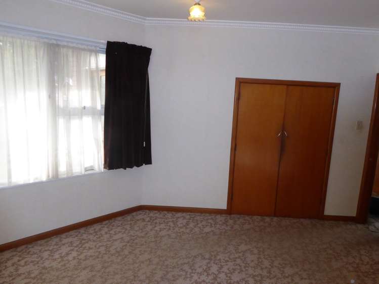 11 Duna Place Takaro_10