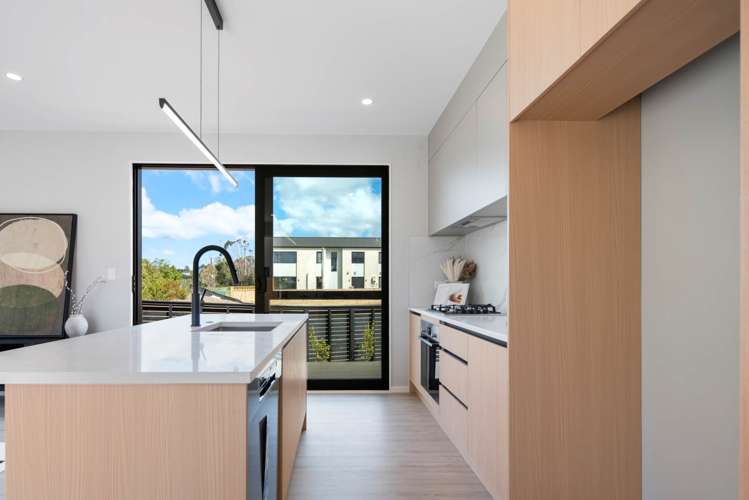 2 Kotiu Place Massey_6