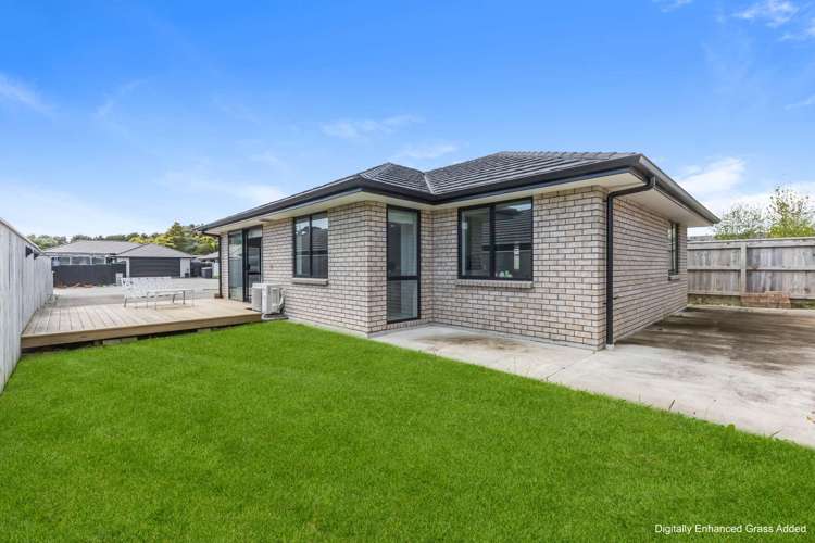 10 Rehua Place Waiwhakaiho_24