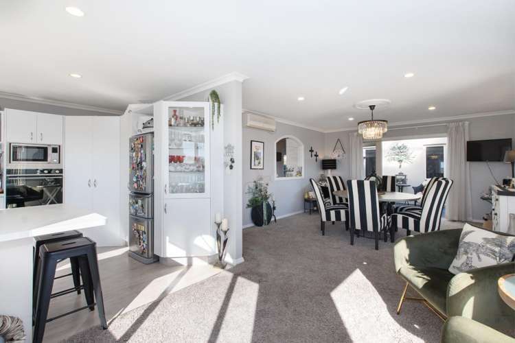 5 Downing Place Welcome Bay_17