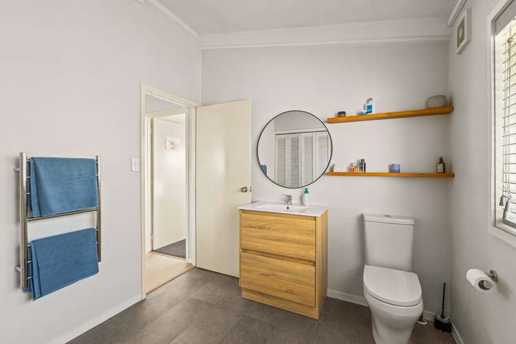 3a Hikurangi Street Te Atatu Peninsula_16