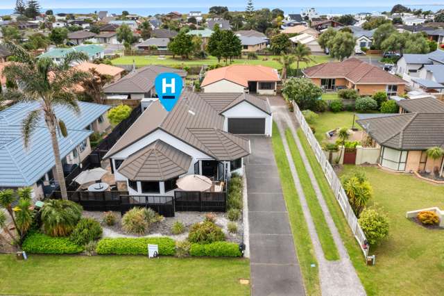 54 Corinth Grove Papamoa_4