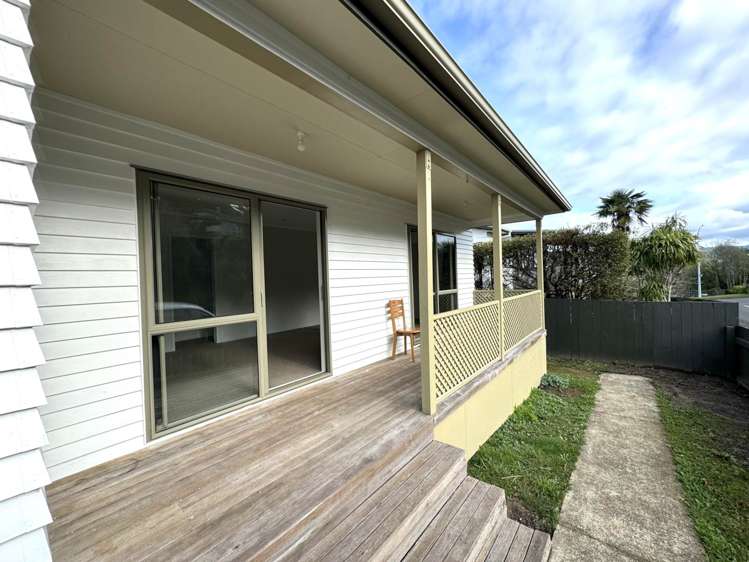 5 Scotstoun Place Glen Eden_8