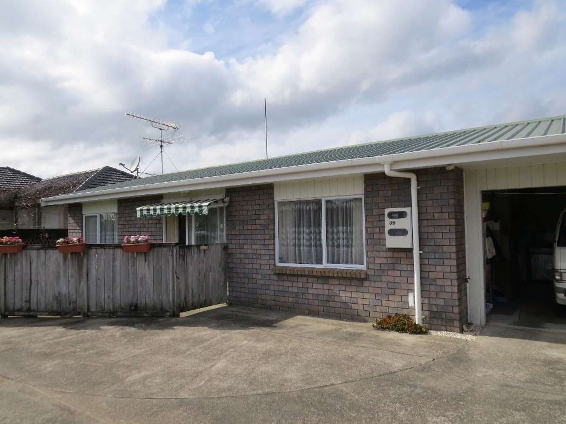 8b Helvetia Road Pukekohe_0