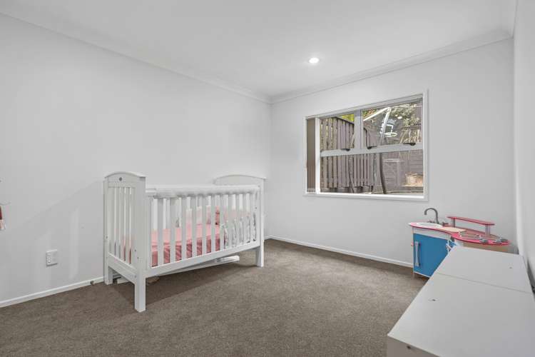 9 Ridge View Crescent Pukekohe_12