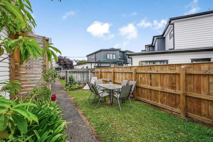 3/3 Huia Grove Elderslea_8