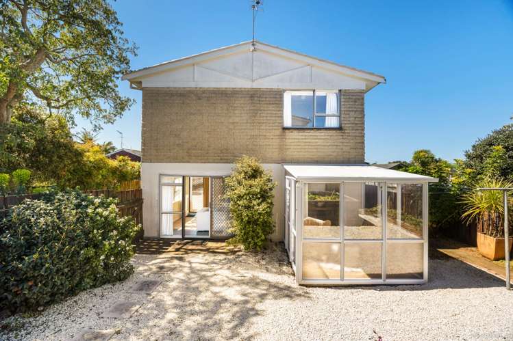 2/141 Selwyn Street Onehunga_11