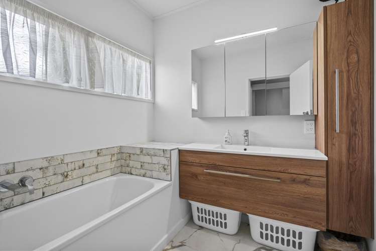 41 Acacia Crescent Glenview_11