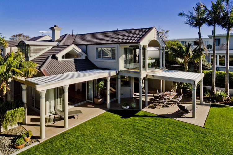 114 Vauxhall Road Narrow Neck_14