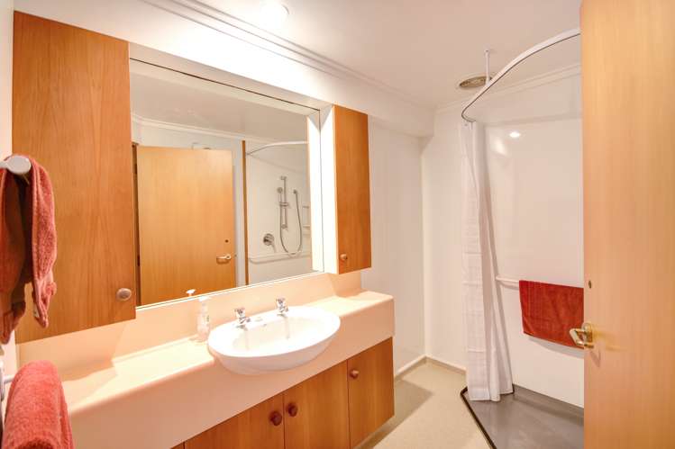 6/31 Eastbourne Street Caversham_4